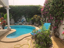 Une belle villa de 300m2 à Saly bambara